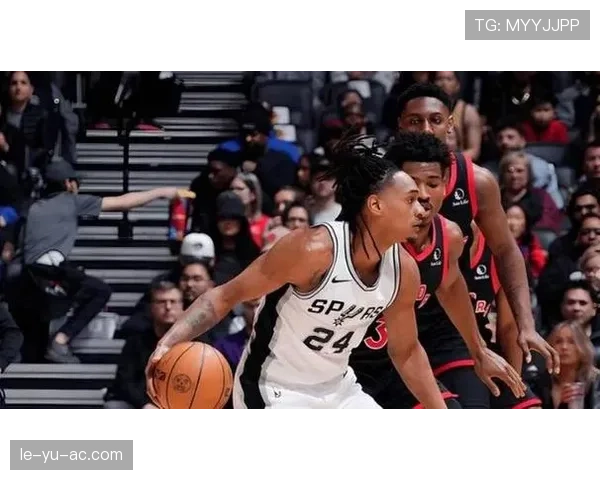 瓦塞尔爆发引领球队逆转取胜