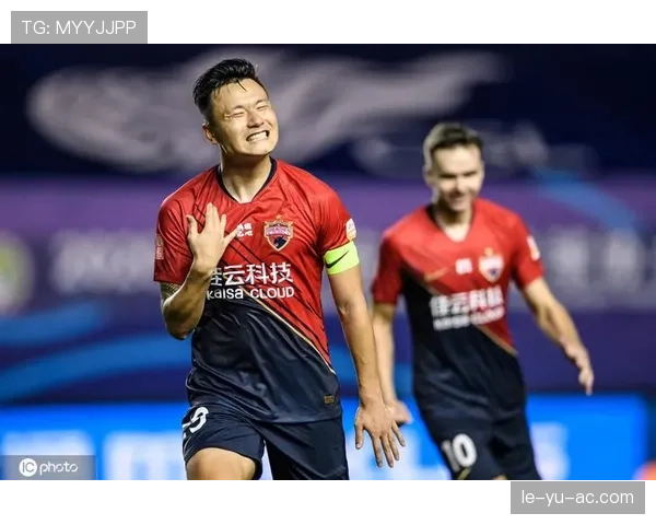 中超最佳球员评选揭晓，璀璨新星闪耀赛场