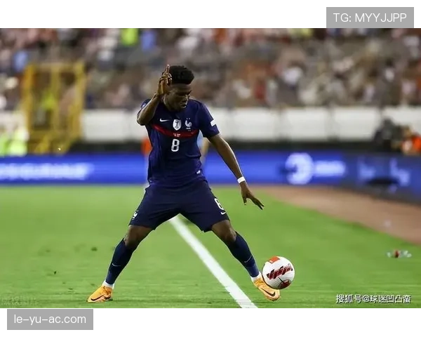 英超新星奥雷利安·乔阿梅尼闪耀赛场，未来之星崛起引热议