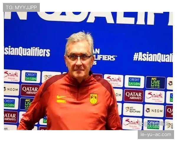 齐达内关键战展现卓越对抗能力，助法国队夺冠引关注