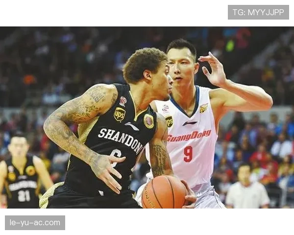 纽伦堡边路闪电突袭，稳健表现助球队重返胜轨