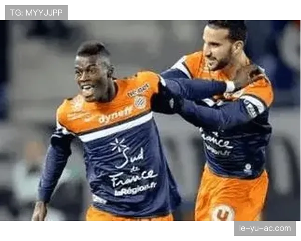 尼斯逼抢体系再添新打法，球队战斗力持续提升表现稳健