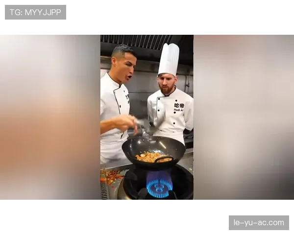 梅西遛狗带着保镖和私人厨师，路人直接懵了